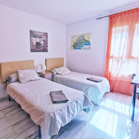 Neptuno Apartment: Sun, Beach And Relax In Huelin Малага Экстерьер фото
