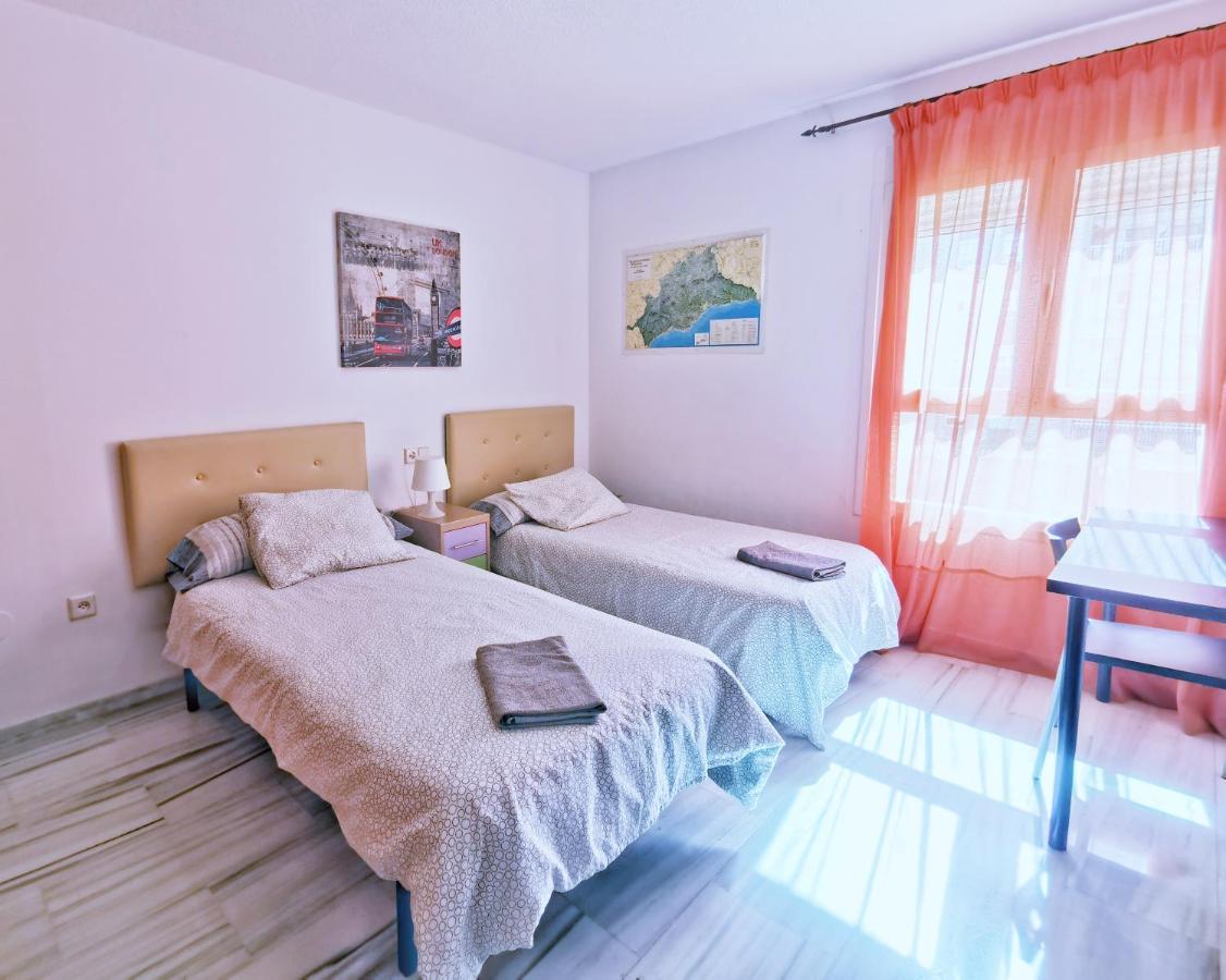 Neptuno Apartment: Sun, Beach And Relax In Huelin Малага Экстерьер фото
